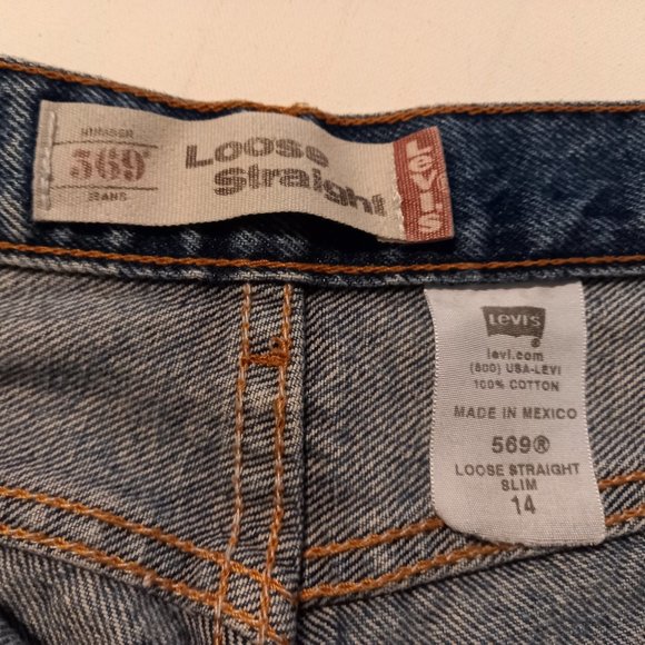 Custom embellished Levis 569 jeans - Picture 5 of 8